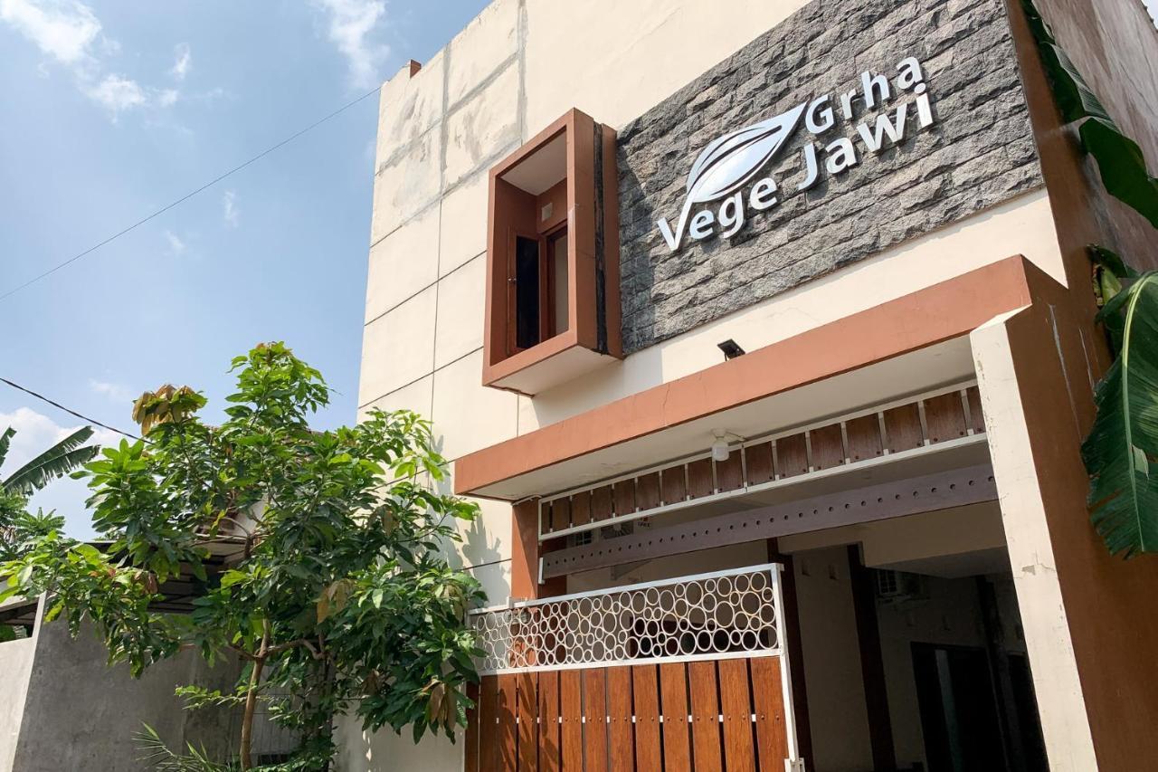 Grha Vege Jawi Syariah Mitra Reddoorz Hotel Yogyakarta Exterior photo